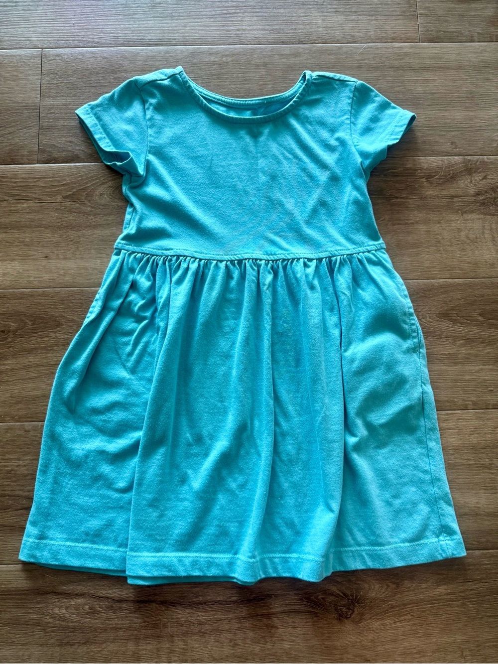 🌿 Primary Short‑Sleeve Dress – Size 4/5 – Great Condition